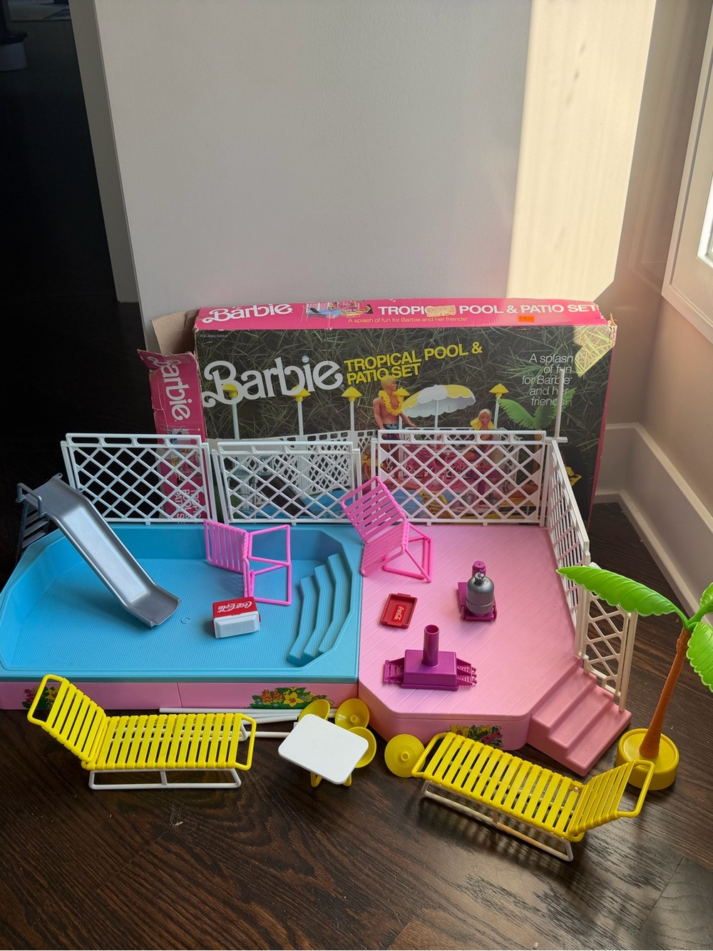 Vintage Barbie Tropical Pool & Patio Playset